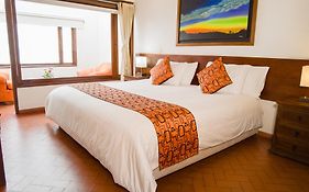 Hotel Sol De La Villa